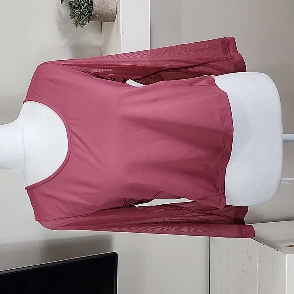 Athleta Pacer Mesh Long Sleeve Active Workout Top - Picture 6 of 10